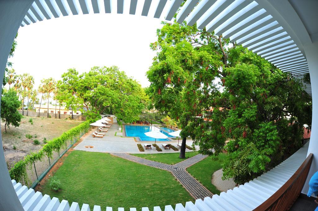 อนันตามา ตรินโคมาลี Hotel ภายนอก รูปภาพ