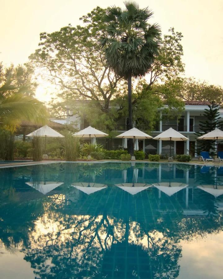 อนันตามา ตรินโคมาลี Hotel ภายนอก รูปภาพ