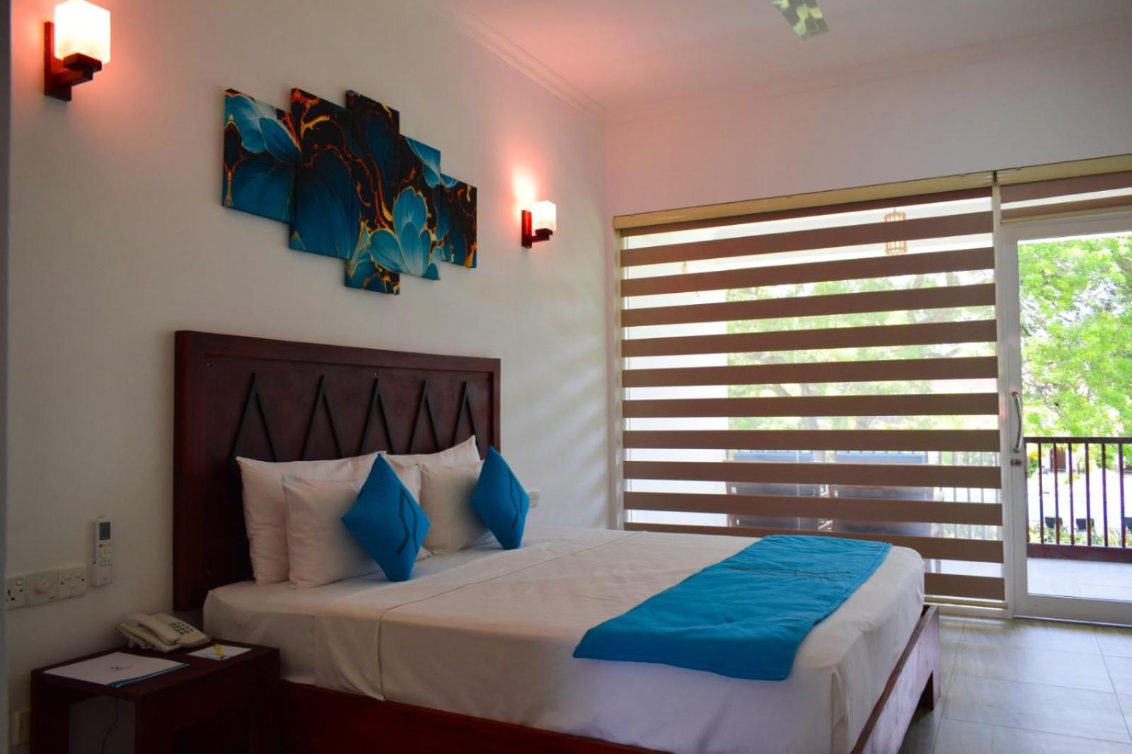 อนันตามา ตรินโคมาลี Hotel ภายนอก รูปภาพ