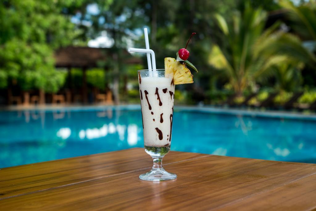 อนันตามา ตรินโคมาลี Hotel ภายนอก รูปภาพ